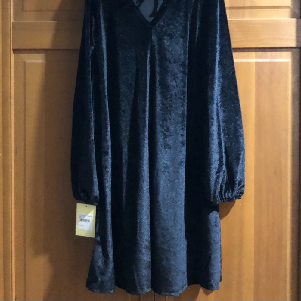 NEW Girl’s Velvety stretch Dress! Nordstrom Harper Canyon girls M (8/10) - Picture 7 of 7